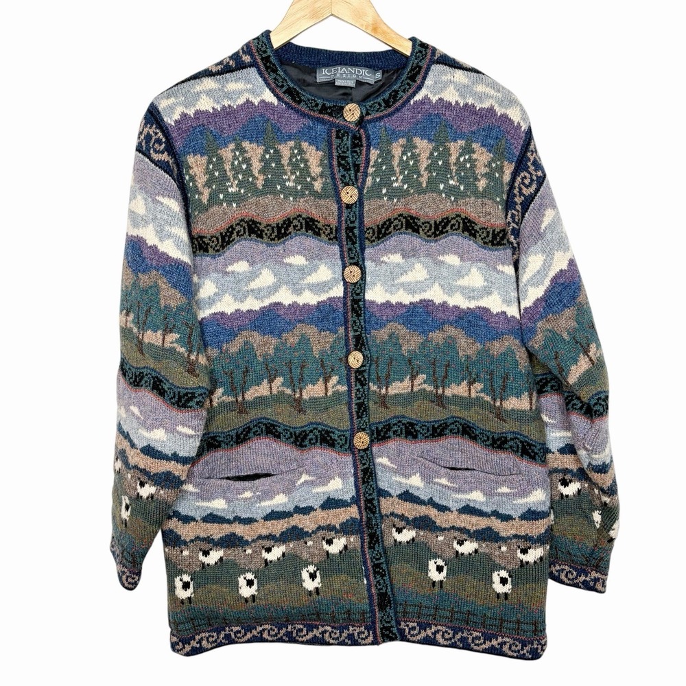 Icelandic Design Sheep Landscape Cardigan Womens Small Cottagecore Farmcore